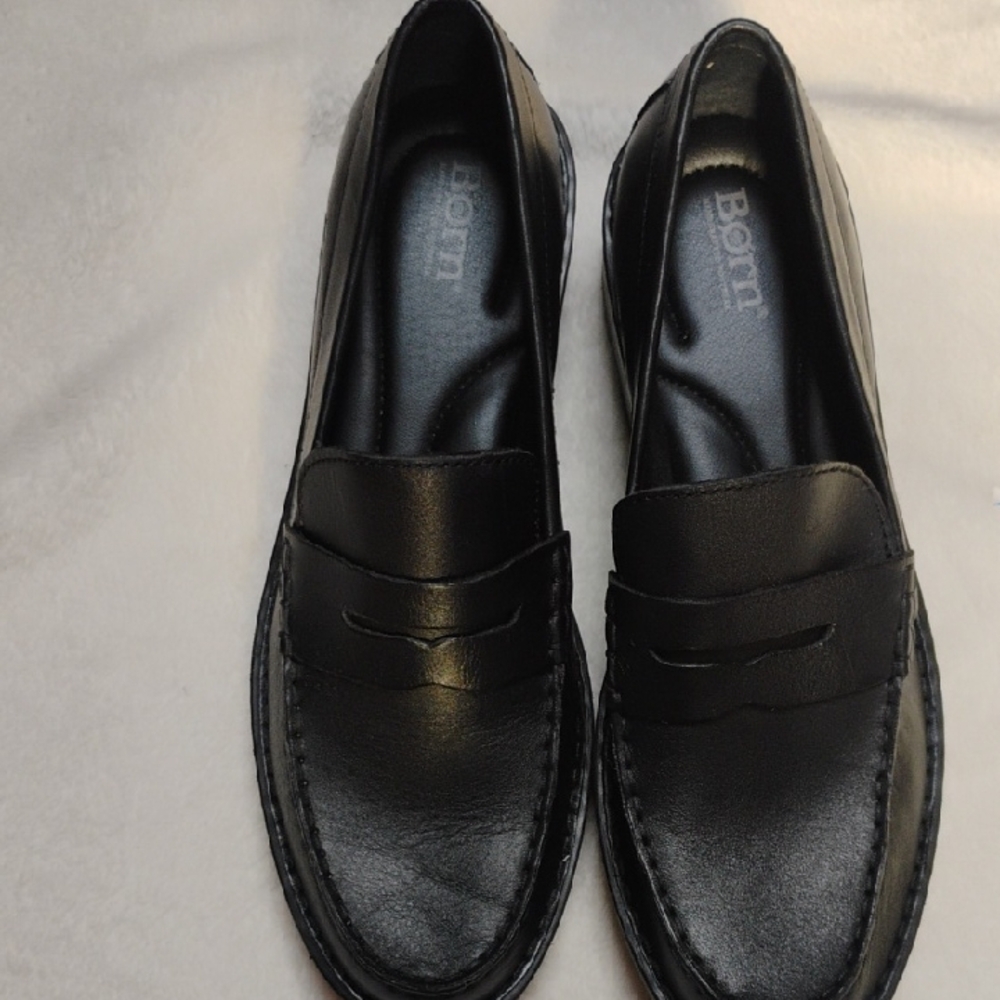 Born Men's Classic Black Leather Loafers